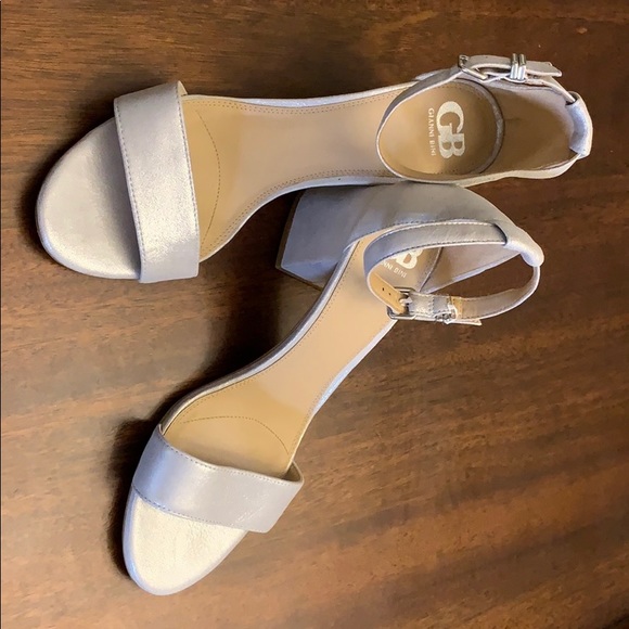 Gianna Bini block Heels - Picture 2 of 4